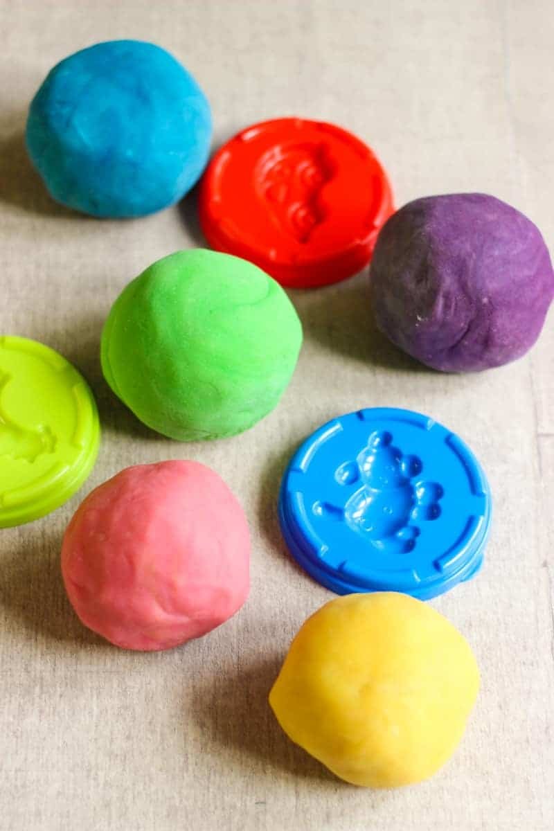 La-recette-de-la-pate-a-modeler-FP